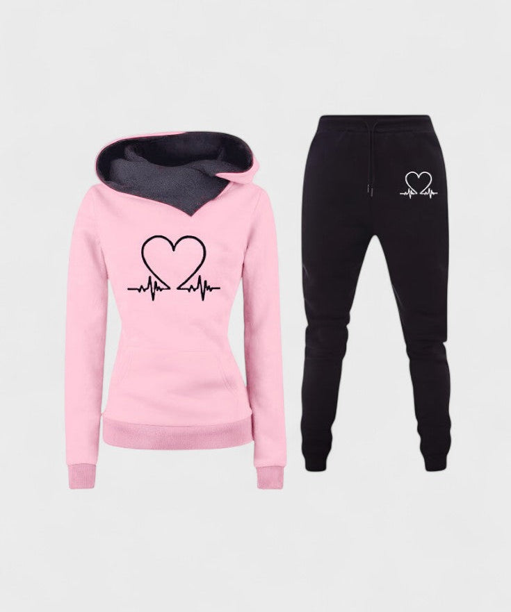 Claire | Set