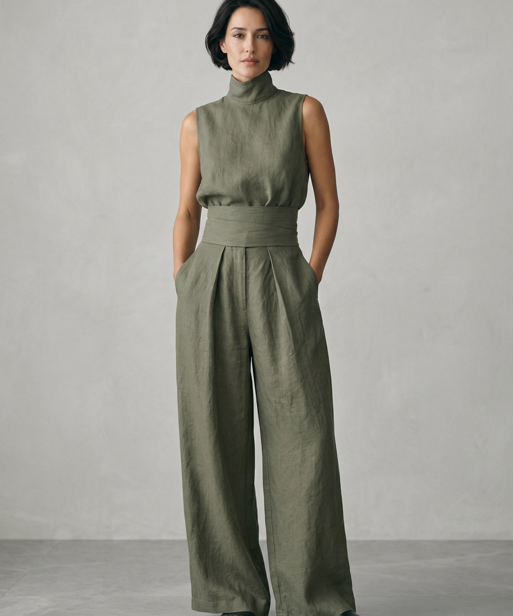 Esther | Minimalistički bezrukavni top-set