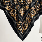 Galina Musta Foulard (100 % Svila - 88 cm)