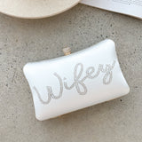 Wifey Satin Clutch - Zlato