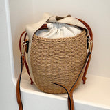 Cleo Woven Bucket Handbag - Prirodna / Braon