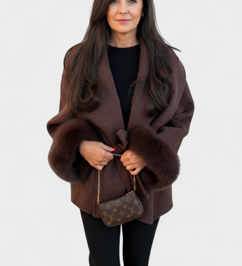 Dagmar™ | Elegantni kaput s eko krznom